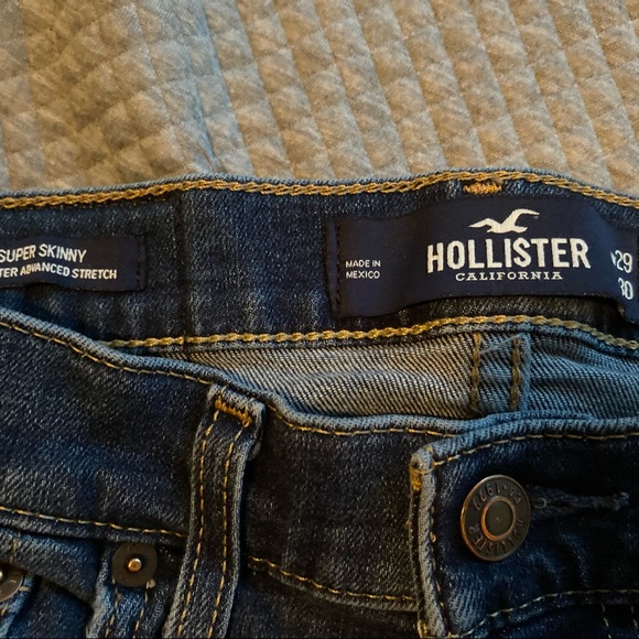Hollister super skinny jeans - Picture 3 of 4